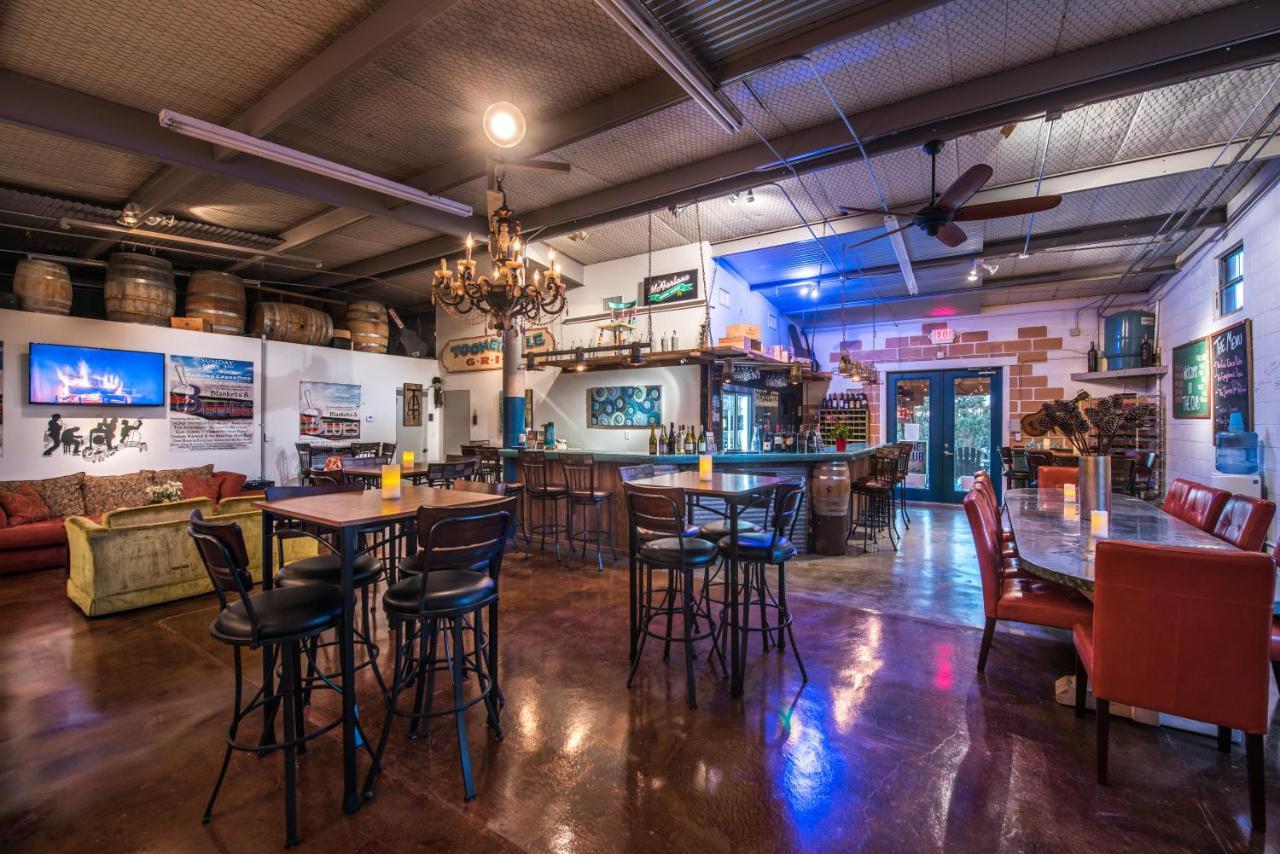 Barons CreekSide Resort Fredericksburg Extérieur photo