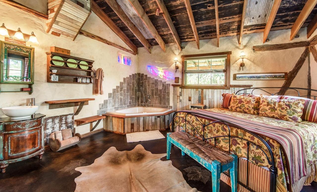 Barons CreekSide Resort Fredericksburg Extérieur photo