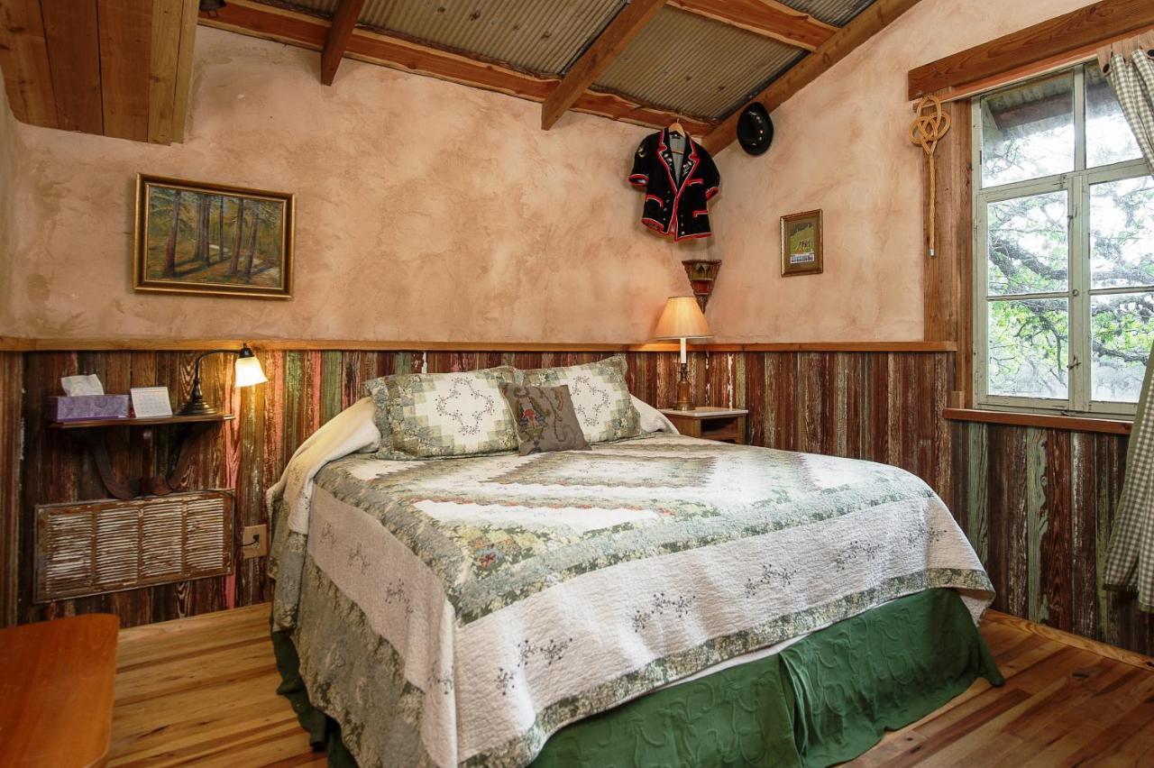 Barons CreekSide Resort Fredericksburg Extérieur photo