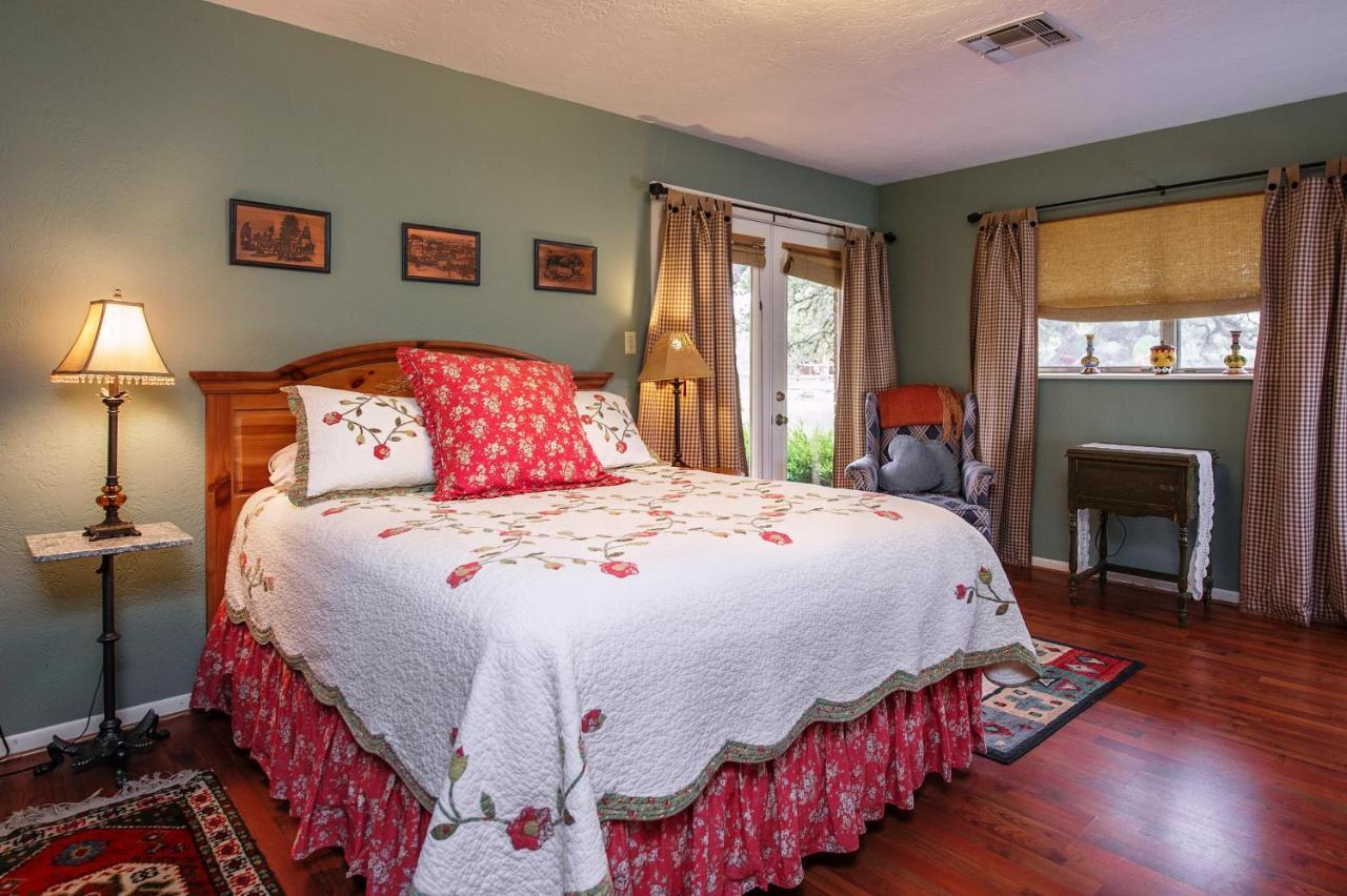 Barons CreekSide Resort Fredericksburg Extérieur photo