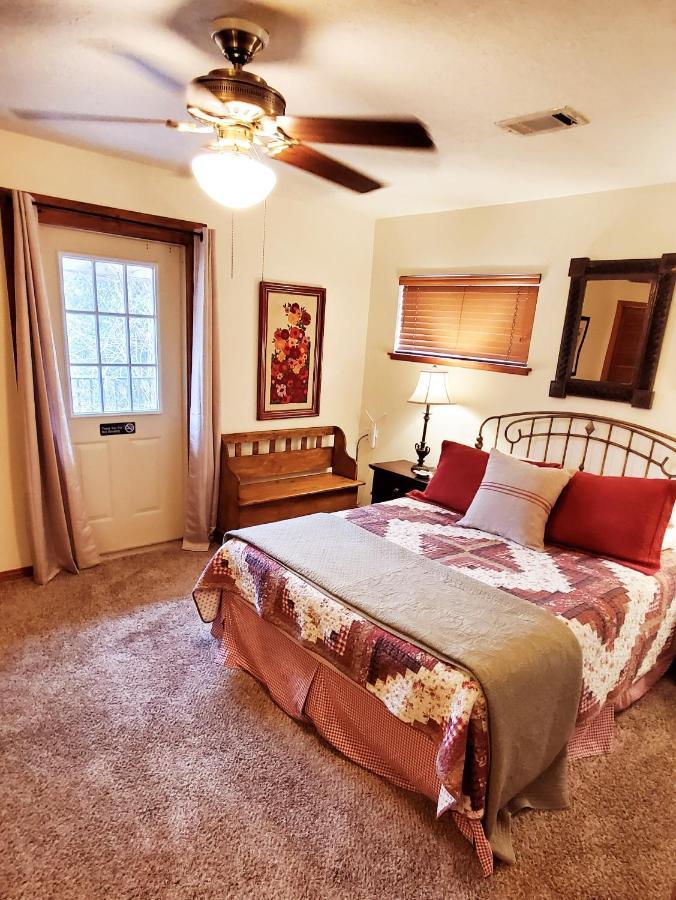 Barons CreekSide Resort Fredericksburg Extérieur photo