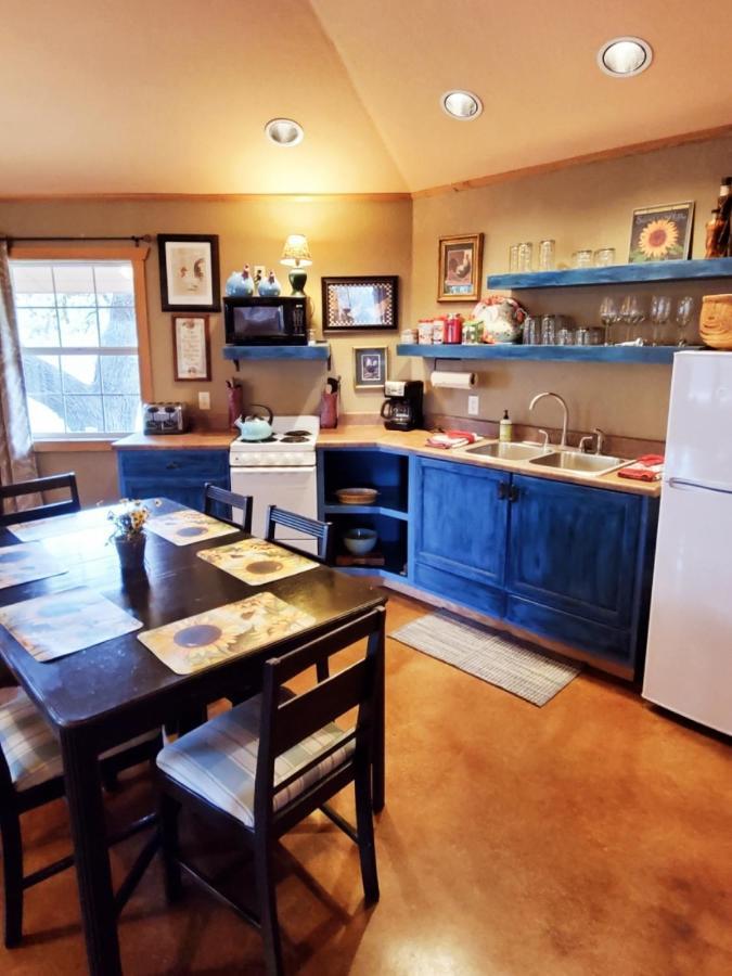 Barons CreekSide Resort Fredericksburg Extérieur photo